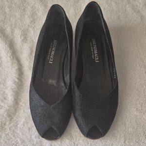 Bruno Magli Black Heeled Shoes Timeless Elegance